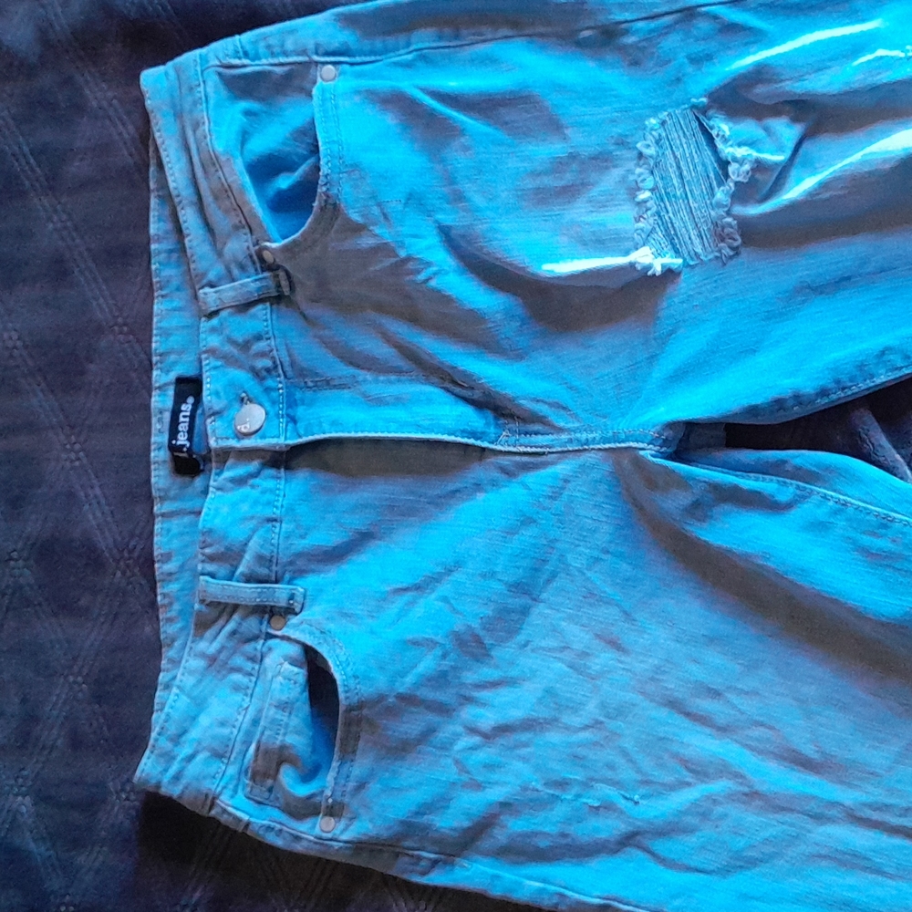Light blue straight leg jeans size 10 d. jeans